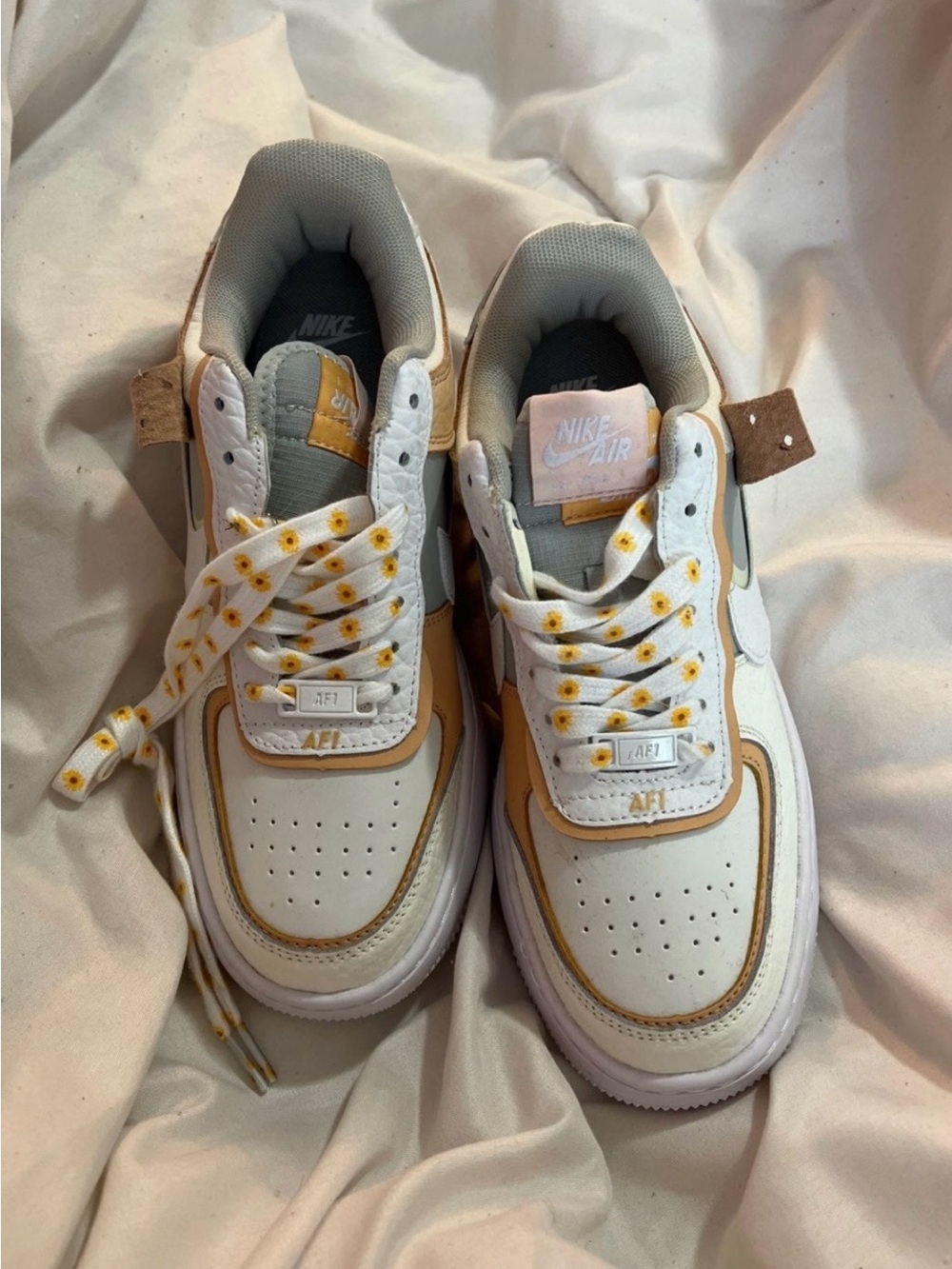 Women's rare find - Air Force 1 - Picture 2 of 3